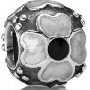 PANDORA Daisy Charm RETIRED